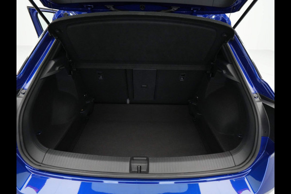 Volkswagen T-Roc 1.5 TSI 150pk DSG R Line Navigatie Pdc Led Acc 30