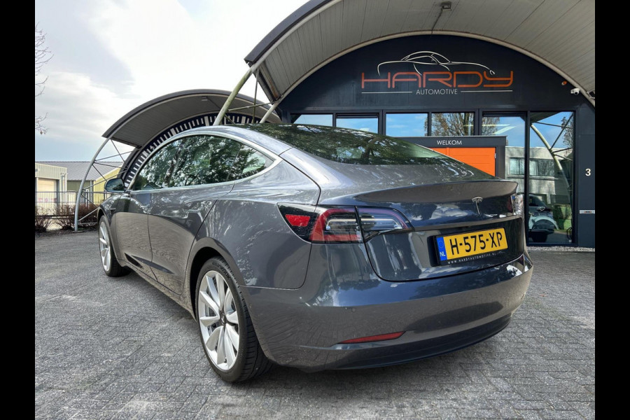 Tesla Model 3 Standard RWD Plus 60 kWh 87% SOH 1e Eigenaar NL-Auto