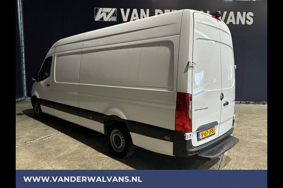 Mercedes-Benz Sprinter 317 CDI 170pk L3H2 Euro6 Airco | Camera | Apple Carplay | Cruisecontrol | Stoelverwarming Android Auto, Parkeersensoren, Bijrijdersbank,