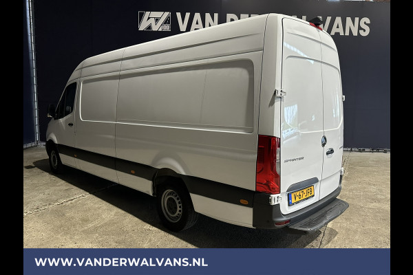 Mercedes-Benz Sprinter 317 CDI 170pk L3H2 Euro6 Airco | Camera | Apple Carplay | Cruisecontrol | Stoelverwarming Android Auto, Parkeersensoren, Bijrijdersbank,