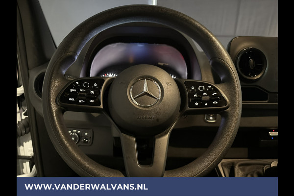 Mercedes-Benz Sprinter 317 CDI 170pk L3H2 Euro6 Airco | Camera | Apple Carplay | Cruisecontrol | Stoelverwarming Android Auto, Parkeersensoren, Bijrijdersbank,
