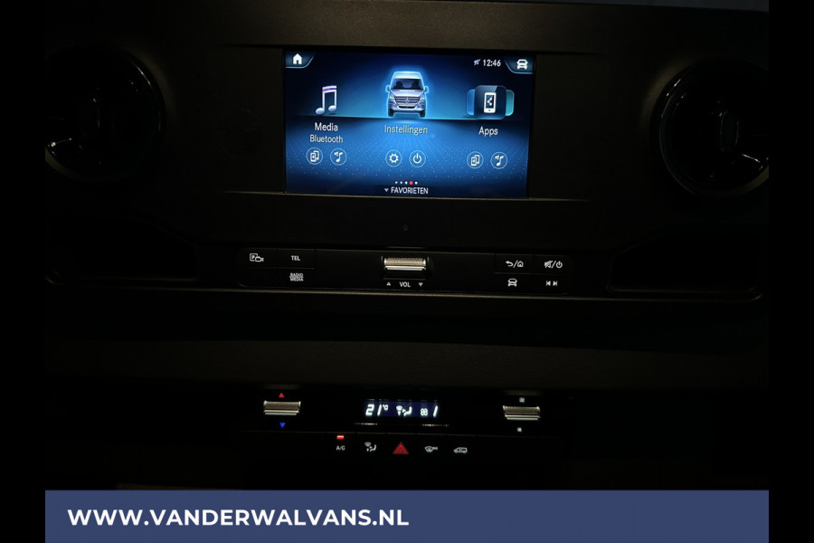 Mercedes-Benz Sprinter 317 CDI 170pk L3H2 Euro6 Airco | Camera | Apple Carplay | Cruisecontrol | Stoelverwarming Android Auto, Parkeersensoren, Bijrijdersbank,