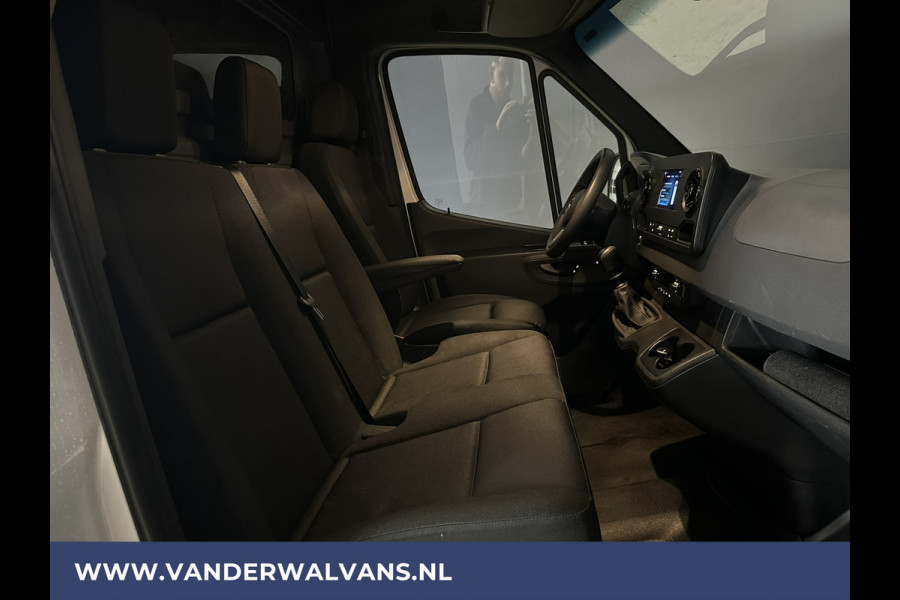 Mercedes-Benz Sprinter 317 CDI 170pk L3H2 Euro6 Airco | Camera | Apple Carplay | Cruisecontrol | Stoelverwarming Android Auto, Parkeersensoren, Bijrijdersbank,