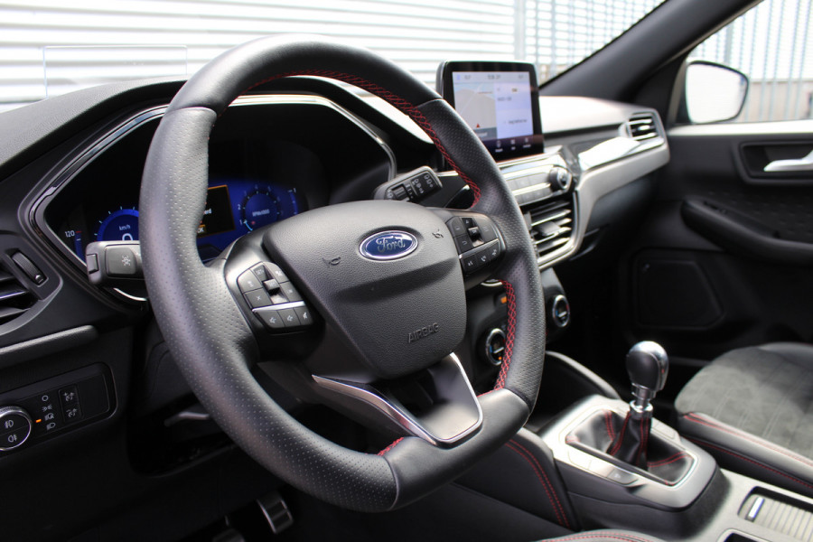 Ford Kuga 1.5 EcoBoost 150PK ST-Line X | Head-up | Navigatie | BLIS | B&O | Adaptieve Cruise
