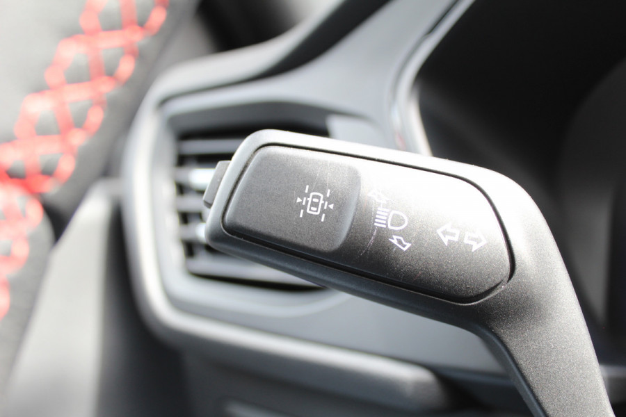 Ford Kuga 1.5 EcoBoost 150PK ST-Line X | Head-up | Navigatie | BLIS | B&O | Adaptieve Cruise