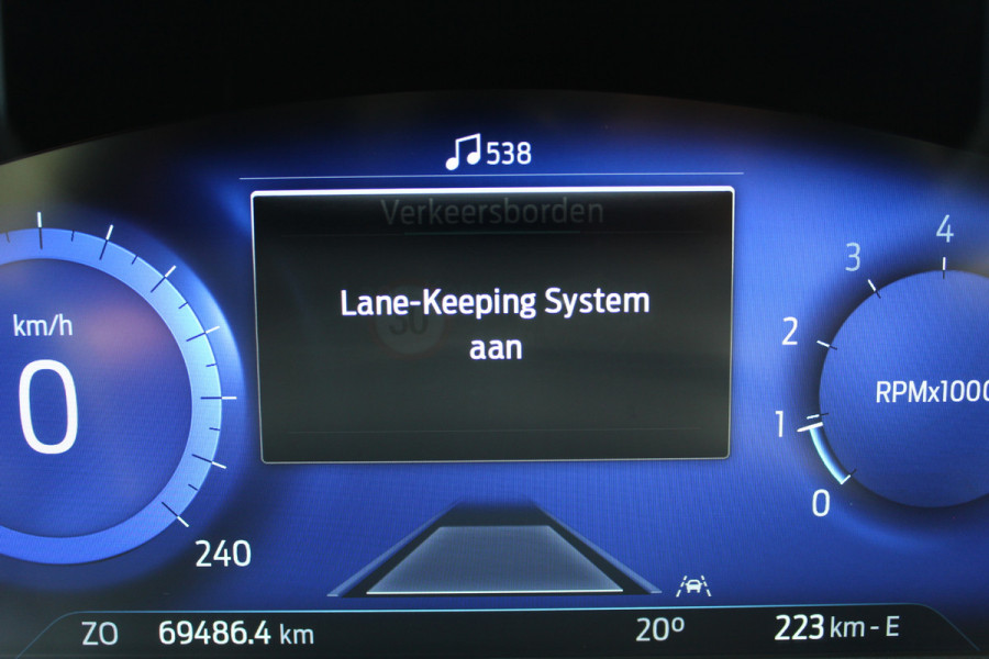 Ford Kuga 1.5 EcoBoost 150PK ST-Line X | Head-up | Navigatie | BLIS | B&O | Adaptieve Cruise