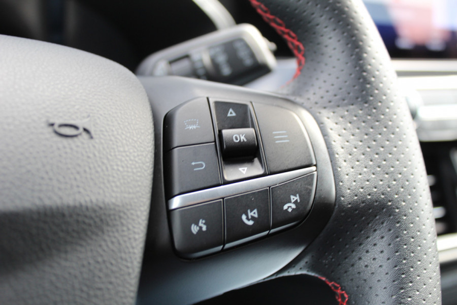 Ford Kuga 1.5 EcoBoost 150PK ST-Line X | Head-up | Navigatie | BLIS | B&O | Adaptieve Cruise