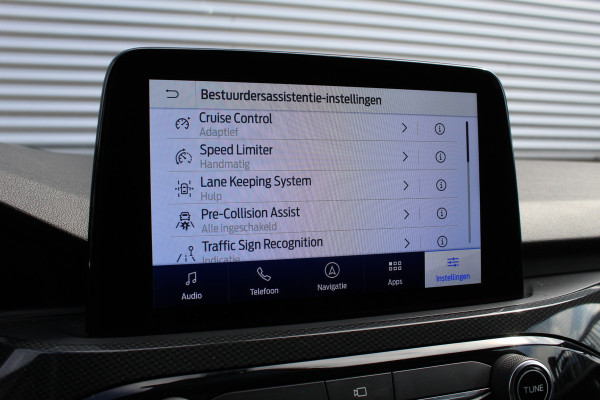 Ford Kuga 1.5 EcoBoost 150PK ST-Line X | Head-up | Navigatie | BLIS | B&O | Adaptieve Cruise