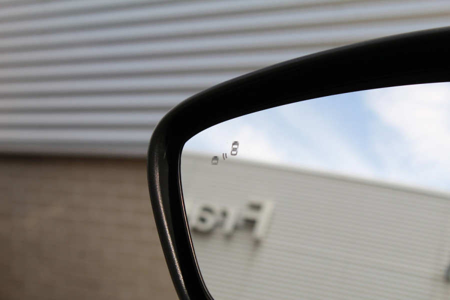Ford Kuga 1.5 EcoBoost 150PK ST-Line X | Head-up | Navigatie | BLIS | B&O | Adaptieve Cruise