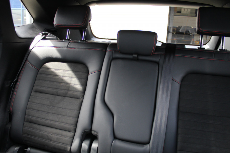 Ford Kuga 1.5 EcoBoost 150PK ST-Line X | Head-up | Navigatie | BLIS | B&O | Adaptieve Cruise