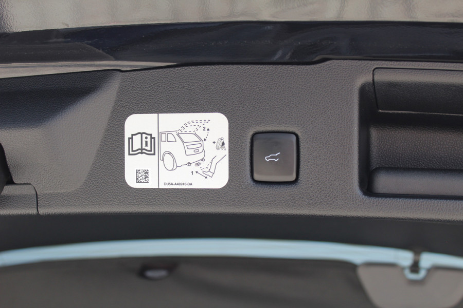 Ford Kuga 1.5 EcoBoost 150PK ST-Line X | Head-up | Navigatie | BLIS | B&O | Adaptieve Cruise