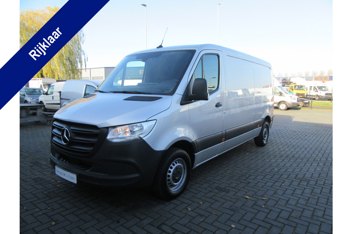 Mercedes-Benz Sprinter 214 2.2 CDI 143 PK L2H1, Airco, Trekhaak Mercedes-Benz Sprinter 214 2.2 CDI 143 PK L2H1, Airco, Trekhaak