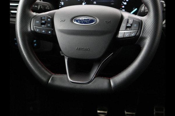 Ford Focus 1.0 EcoBoost ST Line | Trekhaak | Adaptief LED | Carplay | Climate control | Keyless | Navigatie | Parkeerhulp | Cruise control