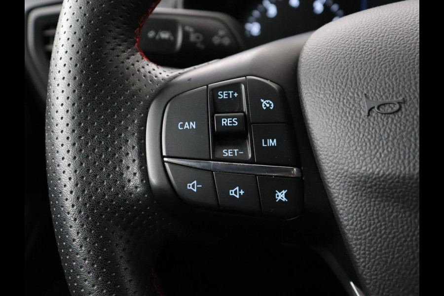 Ford Focus 1.0 EcoBoost ST Line | Trekhaak | Adaptief LED | Carplay | Climate control | Keyless | Navigatie | Parkeerhulp | Cruise control
