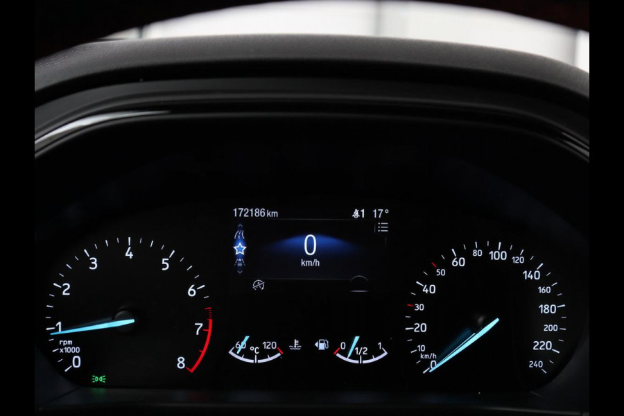 Ford Focus 1.0 EcoBoost ST Line | Trekhaak | Adaptief LED | Carplay | Climate control | Keyless | Navigatie | Parkeerhulp | Cruise control