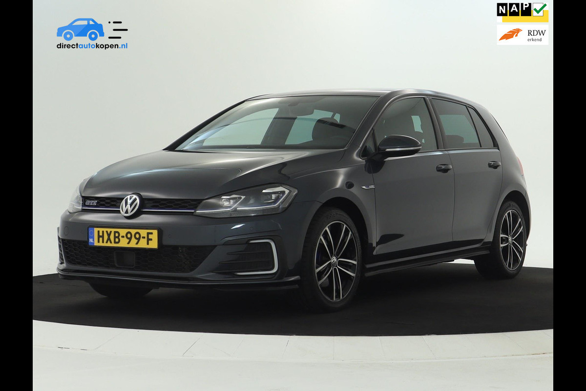 Volkswagen Golf 1.4 TSI PHEV GTE 204 PK | CarPlay | Camera