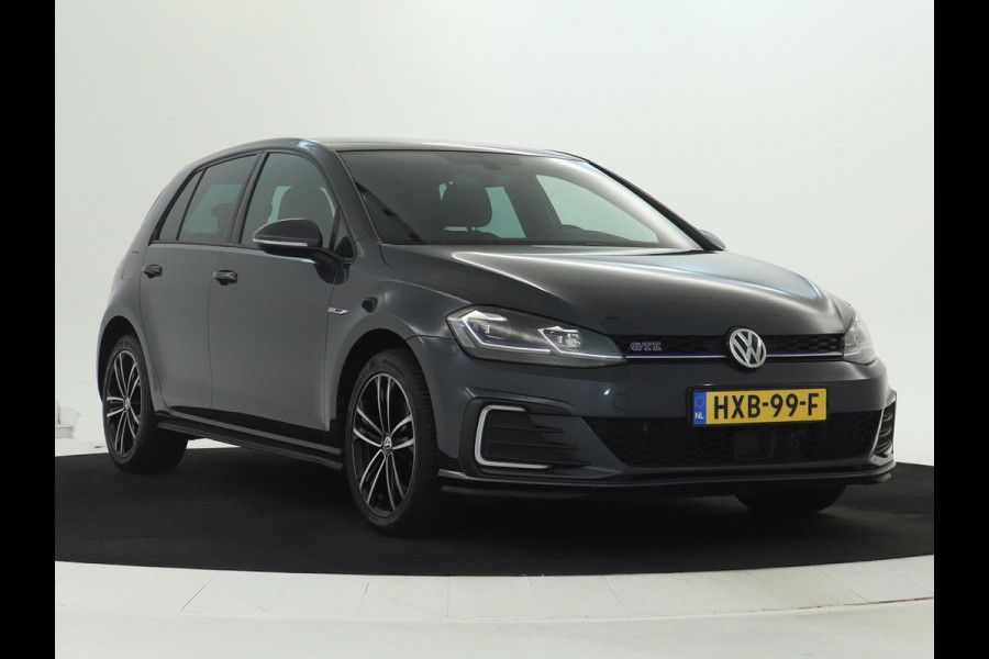 Volkswagen Golf 1.4 TSI PHEV GTE 204 PK | CarPlay | Camera