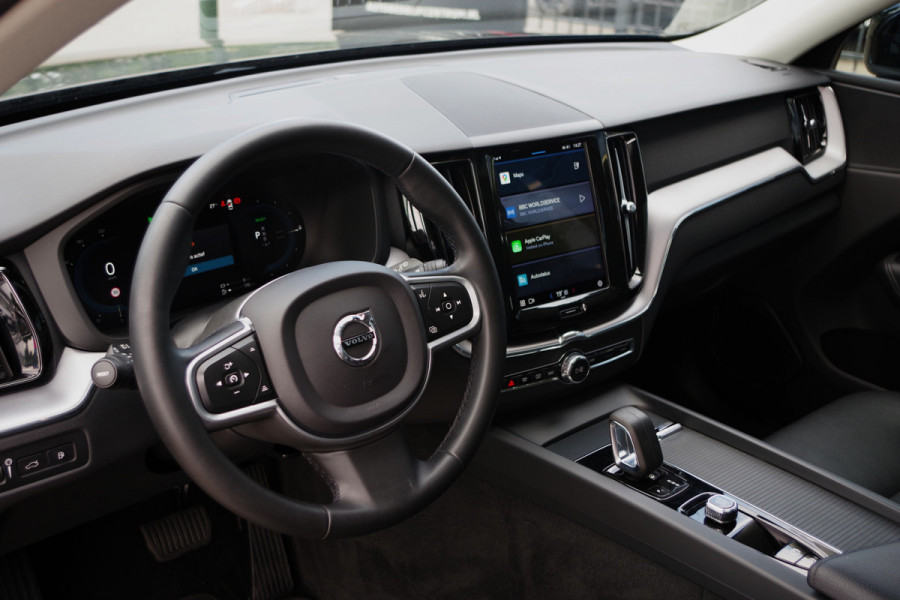 Volvo XC60 2.0 T8 Plug-in Hybrid AWD 390 PK Inscription, Panoramadak, Leder, Keyless, DAB+