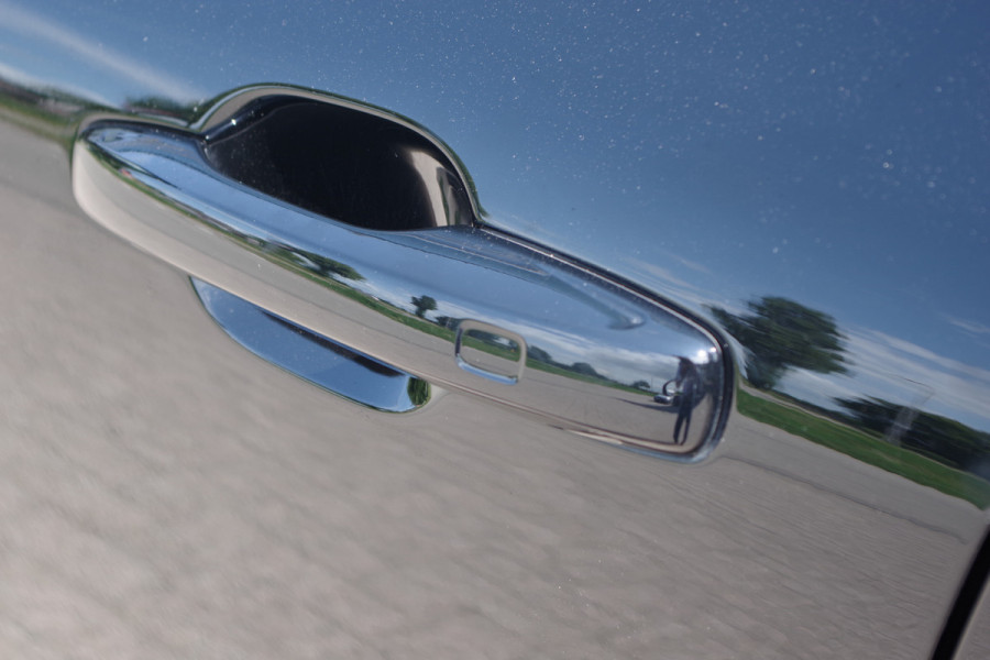 Volvo XC60 2.0 T8 Plug-in Hybrid AWD 390 PK Inscription, Panoramadak, Leder, Keyless, DAB+