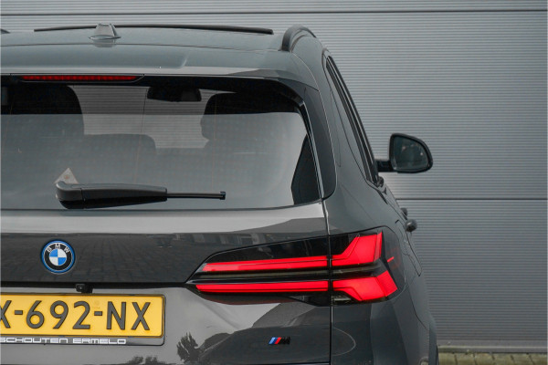 BMW X5 xDrive50e Launch Ed M-Sport Pro Individual Pano NL Auto H/K 22"