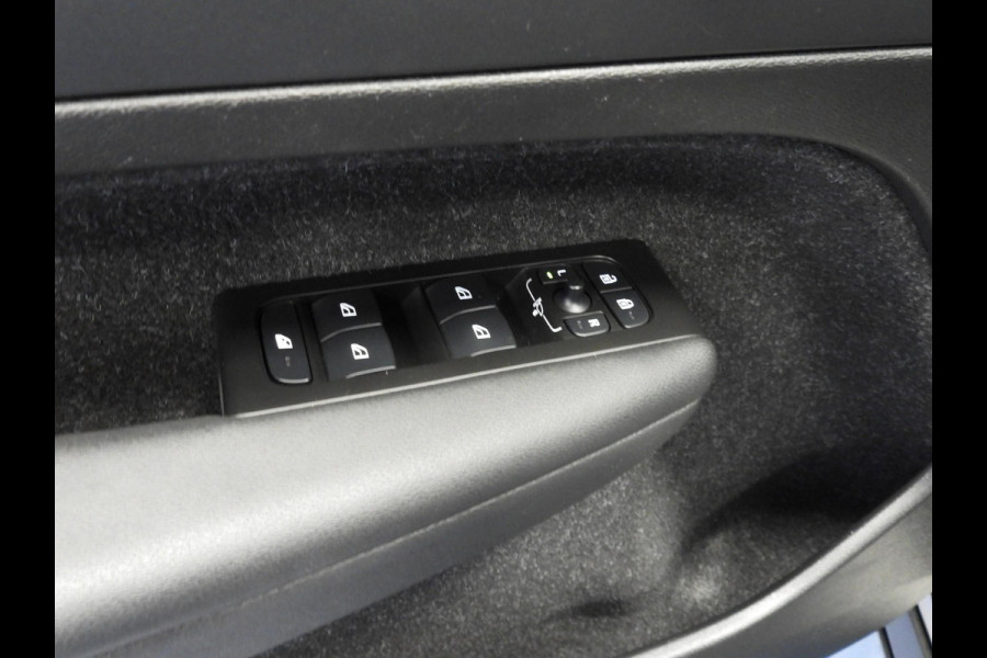 Volvo XC40 1.5 T5 Recharge R design CLIMA/19''LMV/NAVI