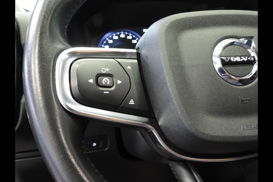 Volvo XC40 1.5 T5 Recharge R design CLIMA/19''LMV/NAVI