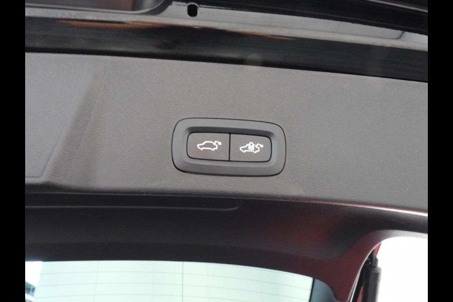 Volvo XC40 1.5 T5 Recharge R design CLIMA/19''LMV/NAVI