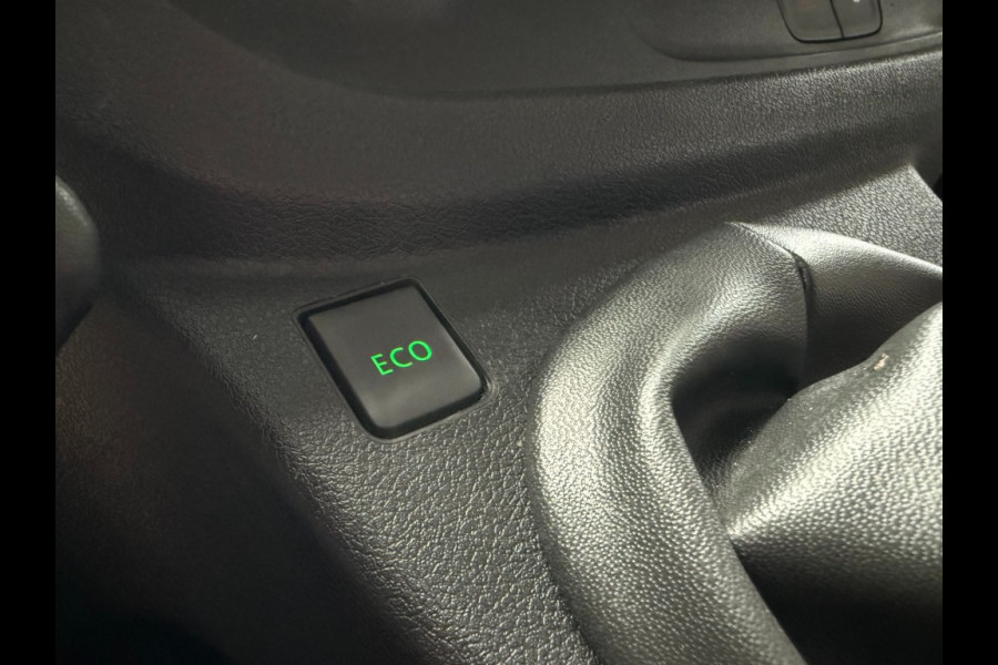 Renault Trafic 1.6 DCI Airco usb cruise control trekhaak pdc 3zits