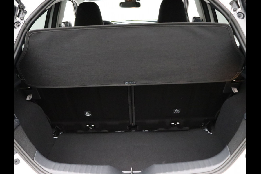 Toyota Aygo X 1.0 VVT-i MT first Adapt. Cruise | Camera | Climate | Carplay | 17" Velgen