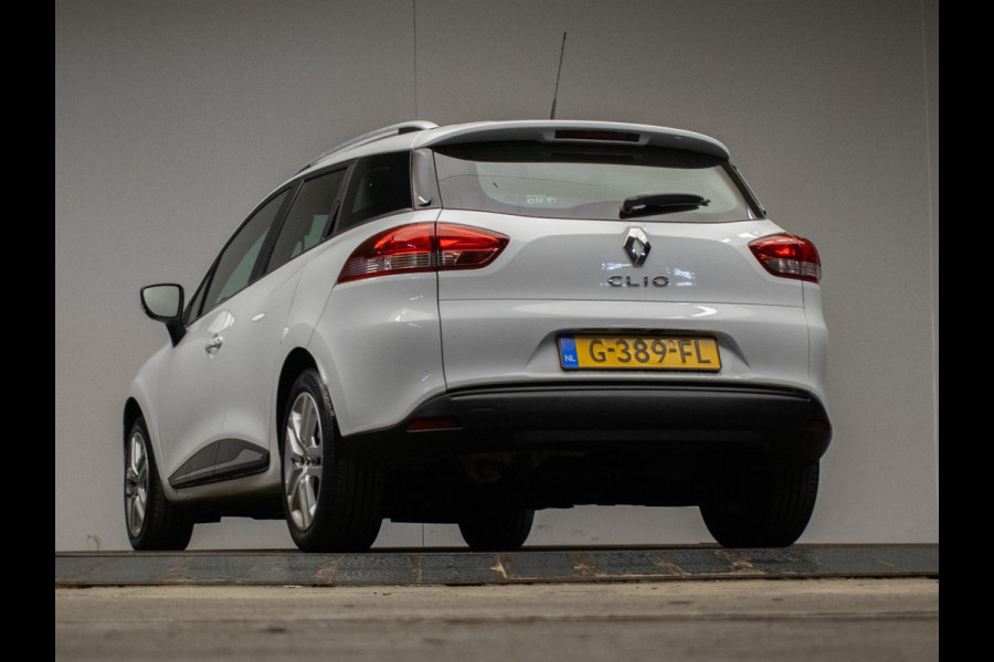 Renault Clio Estate 0.9 TCe Zen (NAVI,LED,CRUISE,CLIMATE,SPORTSTOELEN,GETINT,LM VELGEN,PDC,NETTESTAAT)
