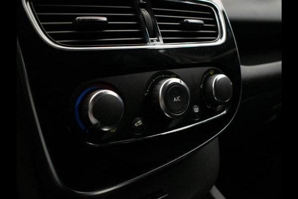 Renault Clio Estate 0.9 TCe Zen (NAVI,LED,CRUISE,CLIMATE,SPORTSTOELEN,GETINT,LM VELGEN,PDC,NETTESTAAT)