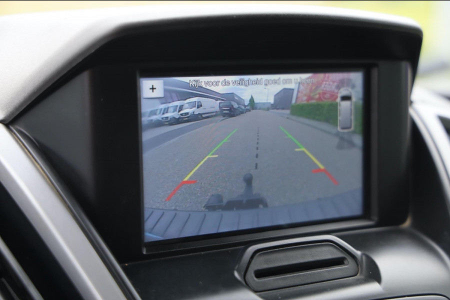Ford Transit 330 2.0 TDCI L2/H2 CAMERA AIRCO CRUISE CONTROL NAVI TREKHAAK PDC 170PK ZWART LEASE V/A € 122,- p.m. INRUIL MOGELIJK