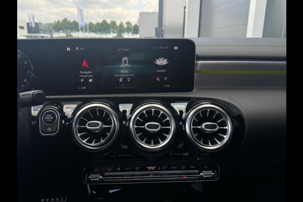 Mercedes-Benz A-Klasse 200 Edition AMG FULL PANO NAVI CAMERA CLIMATE SPORTVELGEN