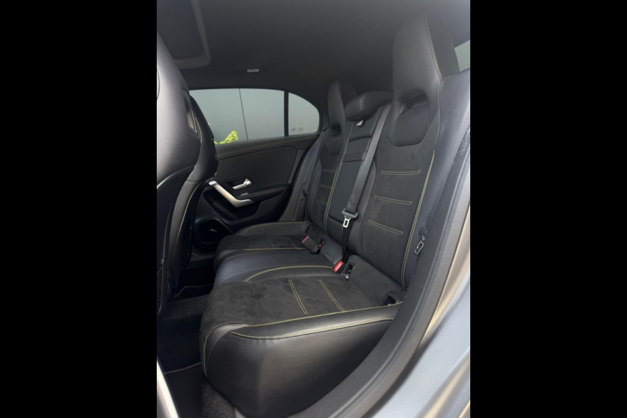 Mercedes-Benz A-Klasse 200 Edition AMG FULL PANO NAVI CAMERA CLIMATE SPORTVELGEN