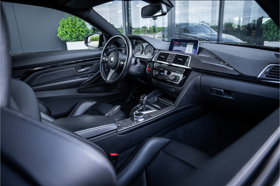 BMW M4 4-serie Coupé Competition - HUD l Memory l Carbon l Kuipstoelen l Dealer O.H