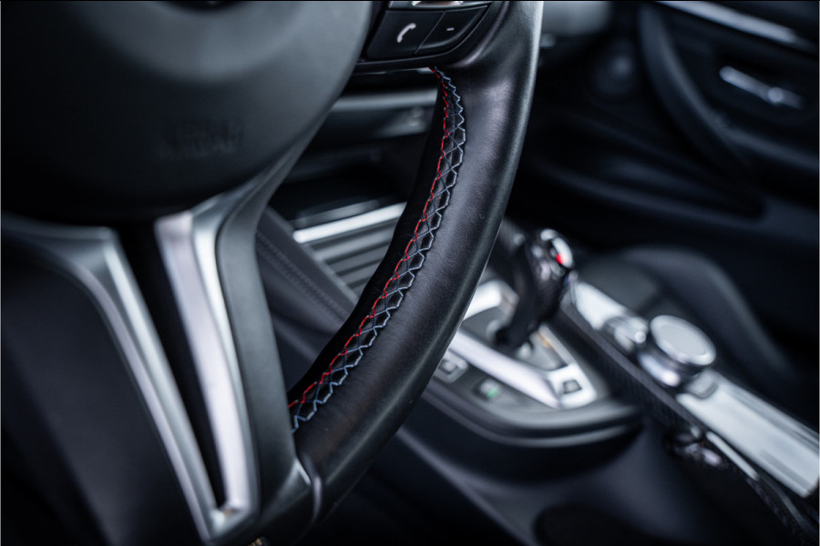 BMW M4 4-serie Coupé Competition - HUD l Memory l Carbon l Kuipstoelen l Dealer O.H