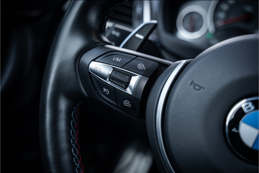 BMW M4 4-serie Coupé Competition - HUD l Memory l Carbon l Kuipstoelen l Dealer O.H
