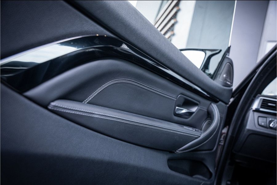 BMW M4 4-serie Coupé Competition - HUD l Memory l Carbon l Kuipstoelen l Dealer O.H