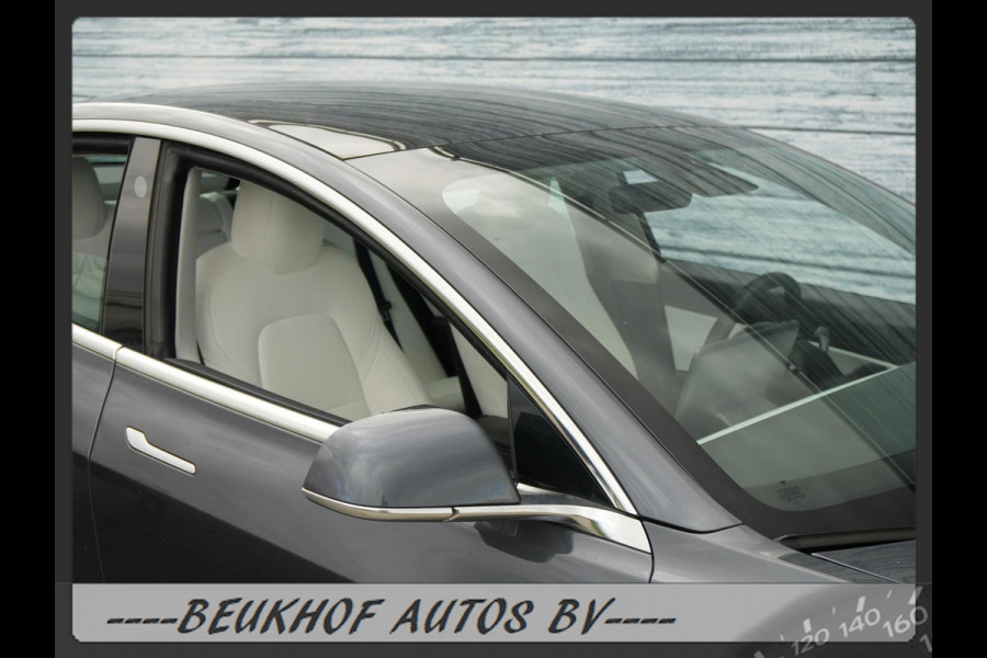 Tesla Model 3 Standard RWD Plus 60 kWh Wit Leer Pano Soh 91%