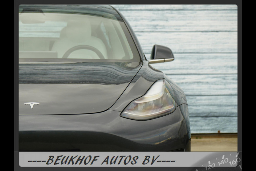 Tesla Model 3 Standard RWD Plus 60 kWh Wit Leer Pano Soh 91%