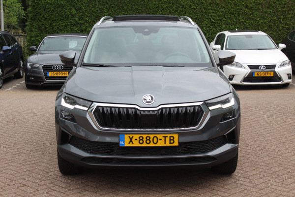 Škoda Karoq 1.5 TSI ACT Business Edition Plus / Trekhaak / Panoramadak / Navigatie / 17'' / Keyless / Virtual Cockpit / DAB / ACC / Full LED Koplampen