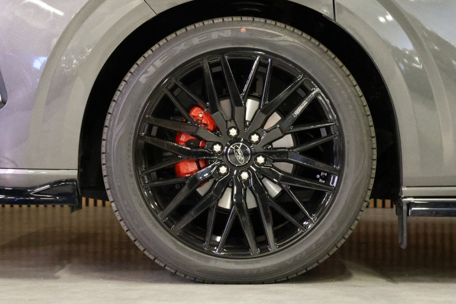 Ford Transit Custom 320 2.0 TDCI 150 PK L2H1 DC LIMITED | L+R Schuifdeur | Dubbel Cabine | ACC | Blind Spot | Navigatie | Camera | CarPlay | Lane As Raptor Edition | Trekhaak | Glaslook panelen | 6-Zitter | Verlengde fabrieksgarantie tot 09-2029