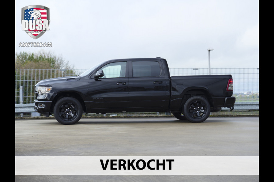 Dodge Ram | 1500 | Big Horn | Night | Final V8 Edition | 4x4 | Crew Cab Leder Interieur | Panorama dak | Night edition | INCL BPM-VOORDEEL Getoonde accessoires zijn verkrijgbaar tegen meerprijs