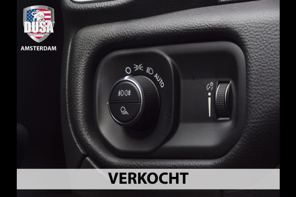 Dodge Ram | 1500 | Big Horn | Night | Final V8 Edition | 4x4 | Crew Cab Leder Interieur | Panorama dak | Night edition | INCL BPM-VOORDEEL Getoonde accessoires zijn verkrijgbaar tegen meerprijs