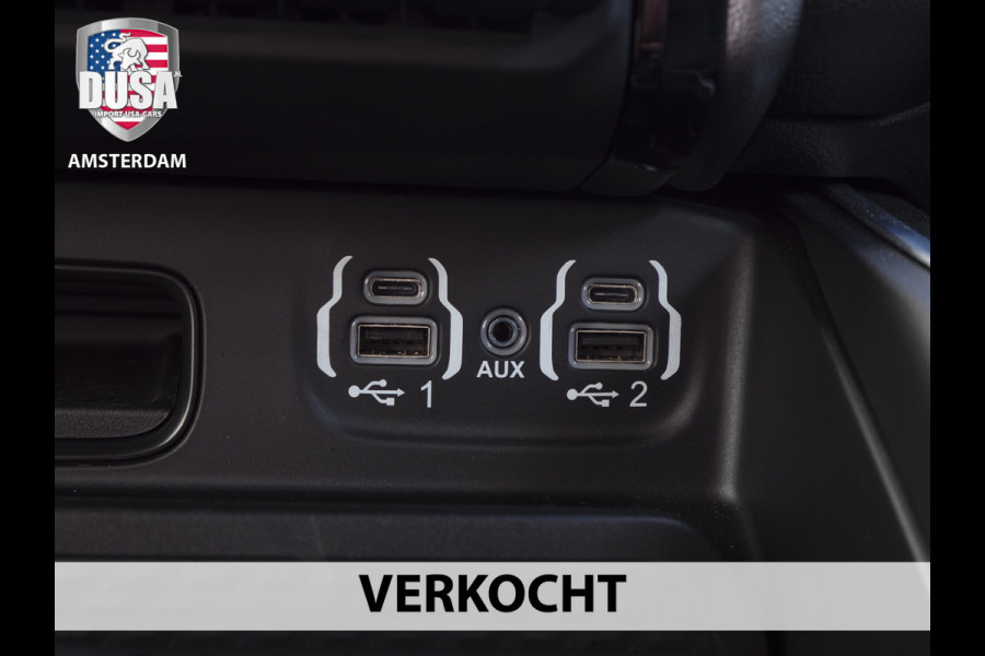 Dodge Ram | 1500 | Big Horn | Night | Final V8 Edition | 4x4 | Crew Cab Leder Interieur | Panorama dak | Night edition | INCL BPM-VOORDEEL Getoonde accessoires zijn verkrijgbaar tegen meerprijs