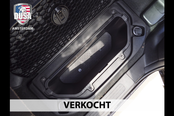 Dodge Ram | 1500 | Big Horn | Night | Final V8 Edition | 4x4 | Crew Cab Leder Interieur | Panorama dak | Night edition | INCL BPM-VOORDEEL Getoonde accessoires zijn verkrijgbaar tegen meerprijs