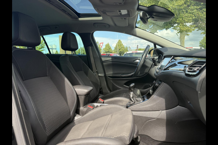 Opel Astra Sports Tourer 1.4 Innovation 2e Eigenaar,Navi,Camera,Trekhaak,150pk,Halfleder,6 Bak,Pdc V+A,Lm Velgen,Clima,Cruise,Nieuwe Apk bij Aflevering