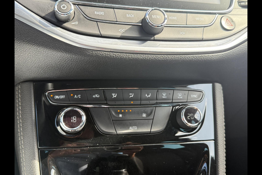 Opel Astra Sports Tourer 1.4 Innovation 2e Eigenaar,Navi,Camera,Trekhaak,150pk,Halfleder,6 Bak,Pdc V+A,Lm Velgen,Clima,Cruise,Nieuwe Apk bij Aflevering