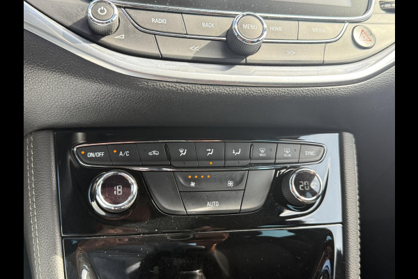 Opel Astra Sports Tourer 1.4 Innovation 2e Eigenaar,Navi,Camera,Trekhaak,150pk,Halfleder,6 Bak,Pdc V+A,Lm Velgen,Clima,Cruise,Nieuwe Apk bij Aflevering