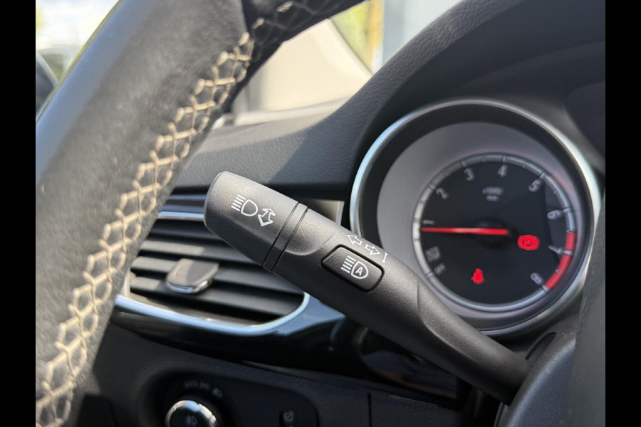 Opel Astra Sports Tourer 1.4 Innovation 2e Eigenaar,Navi,Camera,Trekhaak,150pk,Halfleder,6 Bak,Pdc V+A,Lm Velgen,Clima,Cruise,Nieuwe Apk bij Aflevering